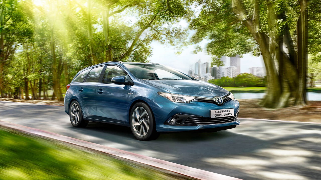 Auris TS azul metalizado