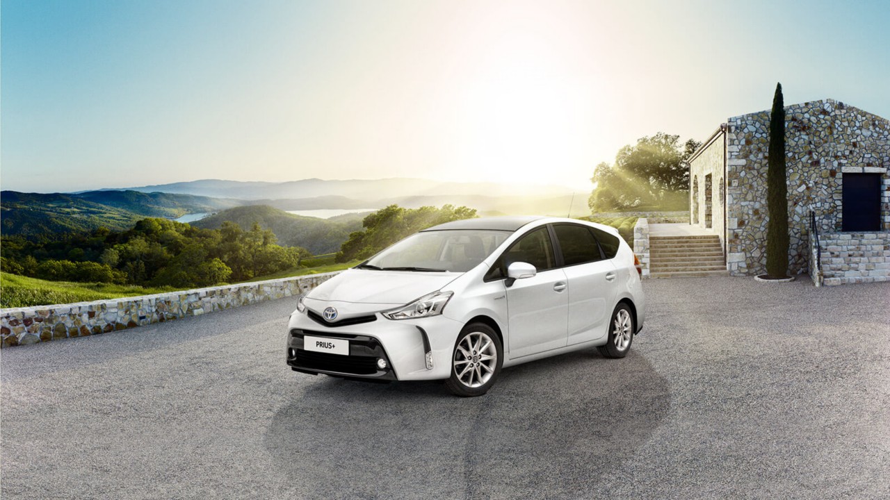 Monovolumen Híbrido Toyota