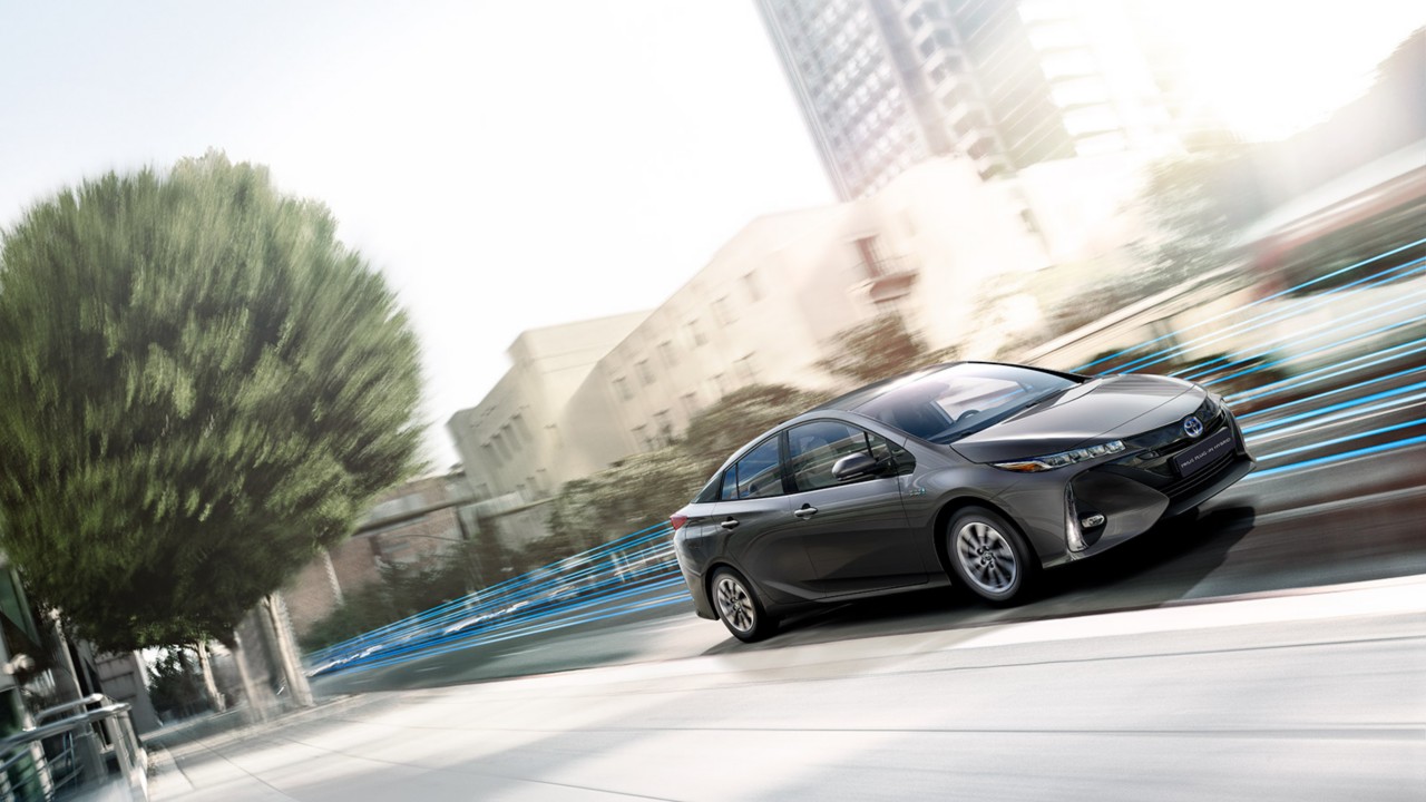 Prius Plug-in negro