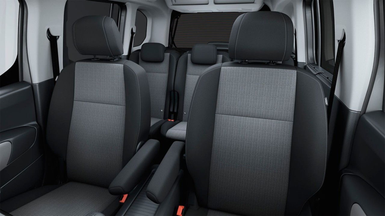 toyota-proace-city-verso-2020-gallery-06