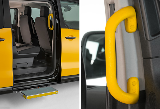 Taxi Toyota adaptados para personas con movilidad reducida con sujeción lateral