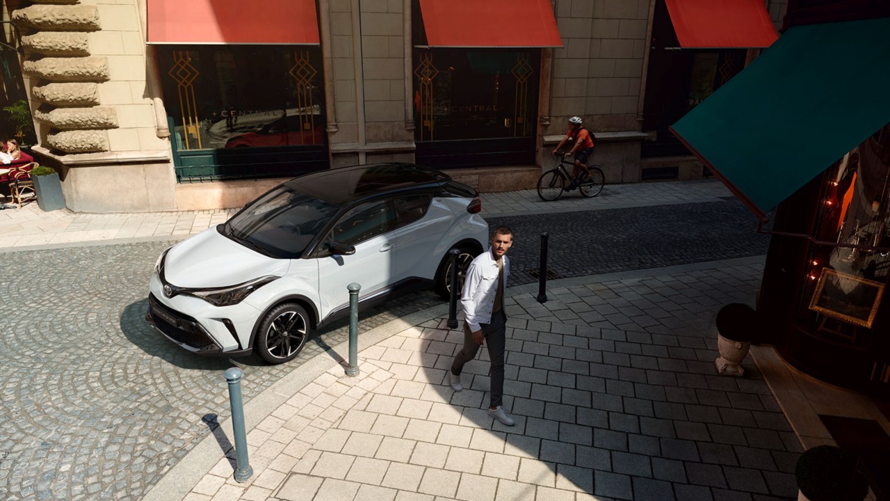 cabecera Toyota Financial Services y Toyota Fleet Mobility