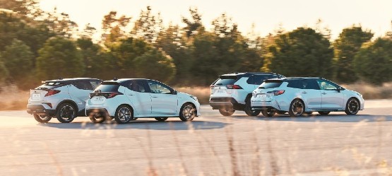 gama Toyota híbridos eléctricos