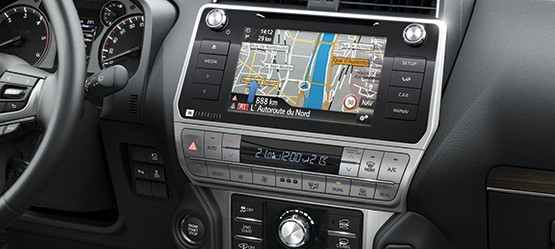 Botones del salpicadero del Toyota Land Cruiser