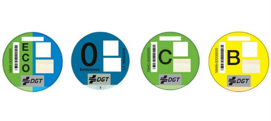 Etiquetas ambientales de la DGT para coches híbridos Toyota