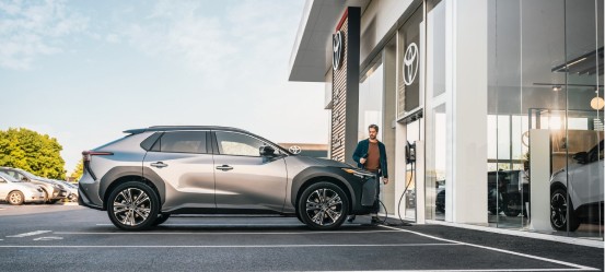 Carga de un coche eléctrico