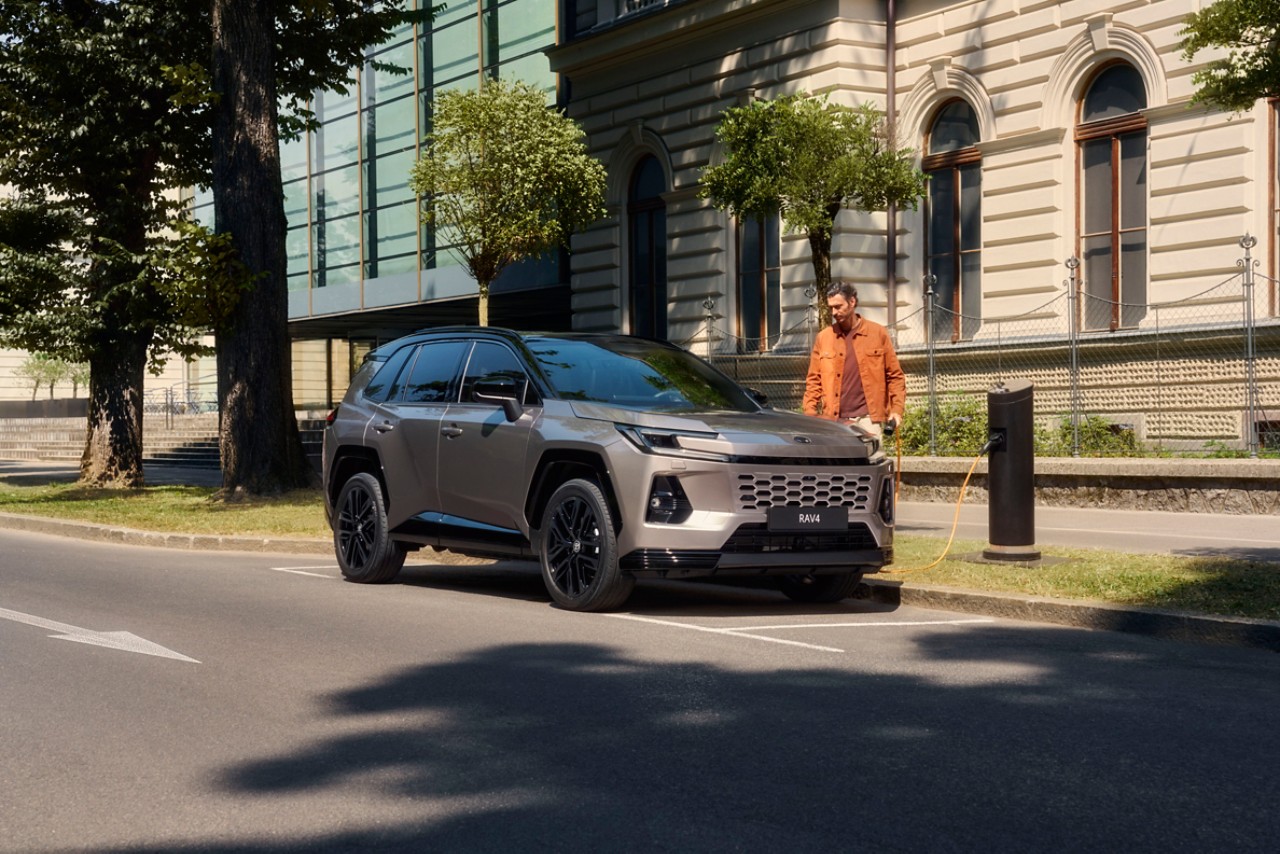 RAV4 Plug In Hybrid